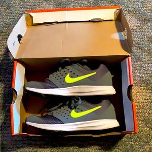 Boys Nike Youth size 3 sneakers